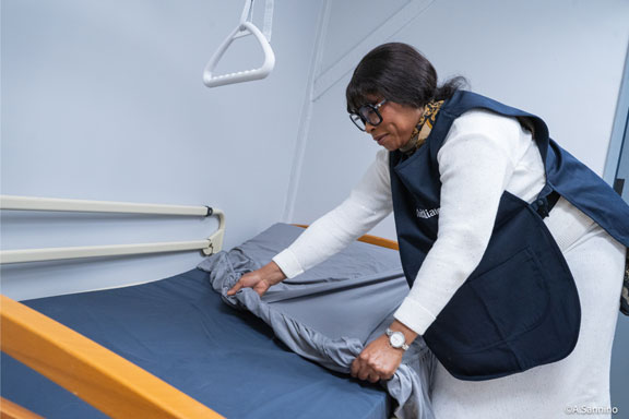 Aide technique à domicile pour personne âgée